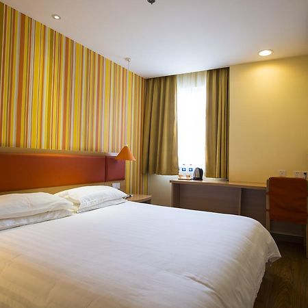 Home Inn Guiyang Zunyi Road מראה חיצוני תמונה