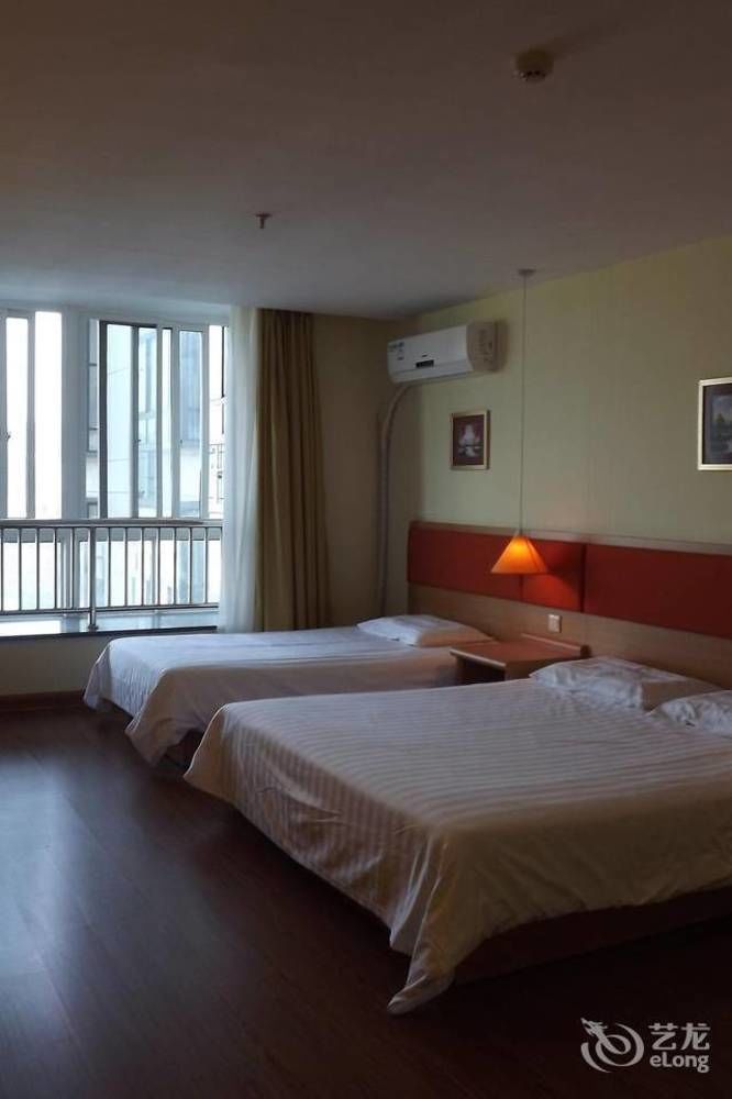 Home Inn Guiyang Zunyi Road מראה חיצוני תמונה