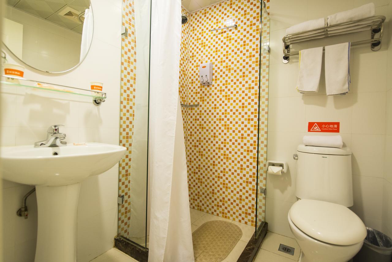 Home Inn Guiyang Zunyi Road מראה חיצוני תמונה