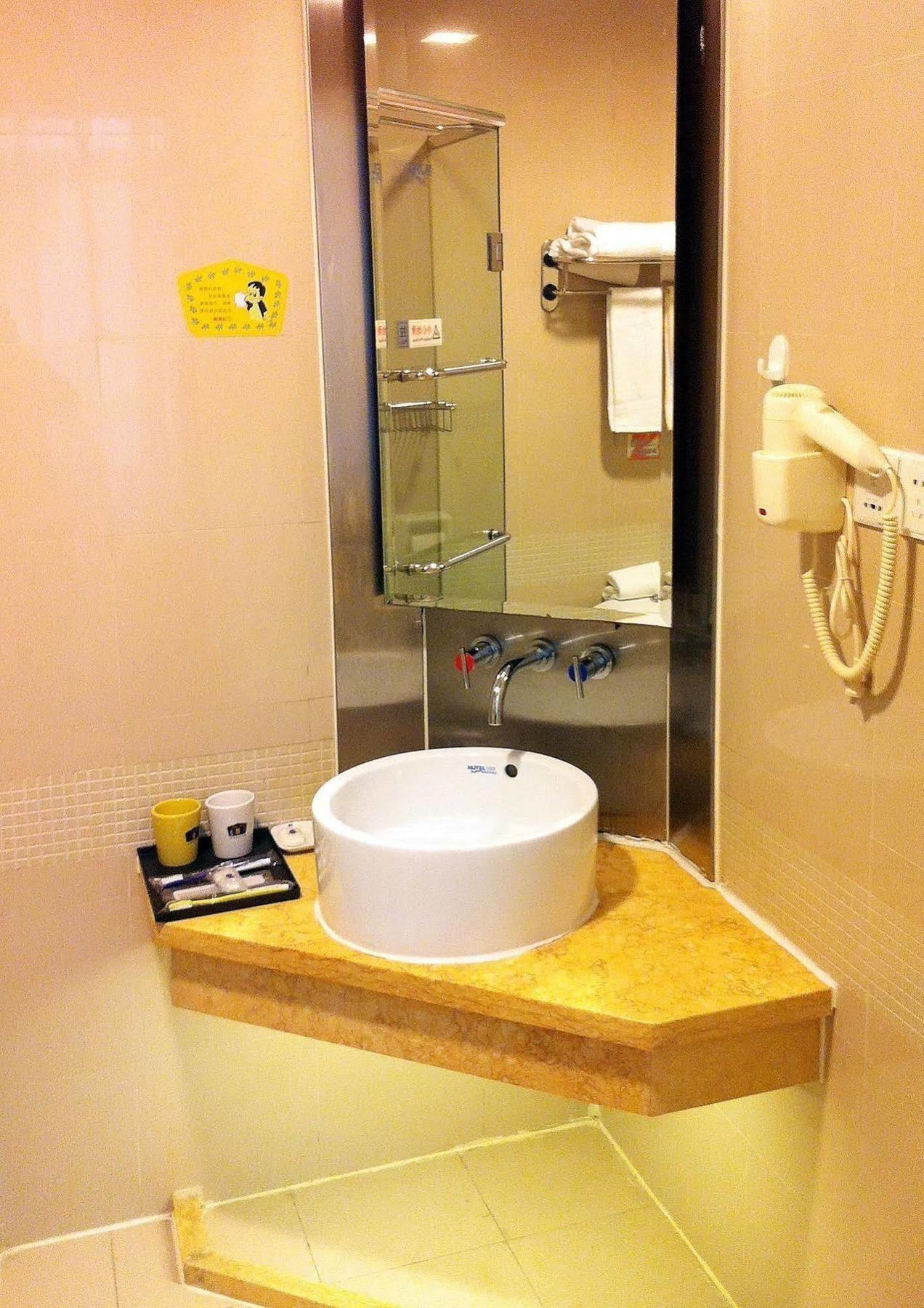Home Inn Guiyang Zunyi Road מראה חיצוני תמונה